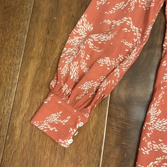 Maxi - Picture 3 of 3